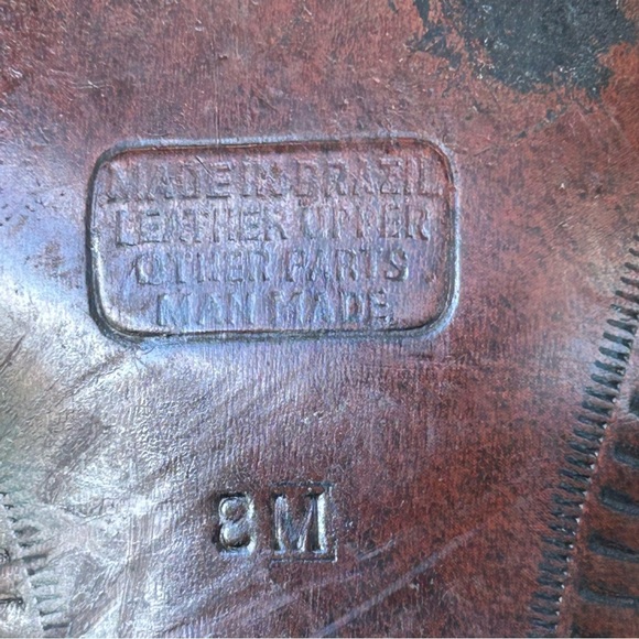 Ipanema Vintage Black Leather Low Heel Loafers with Buckle 1 1/2” Heel Size 8 - Picture 10 of 14